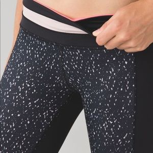 lululemon Give Me Qi crops size 4